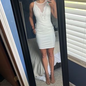 NWT Lulu’s white bodycon/mesh & open back slimming dress